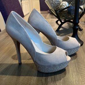Women’s dressy heels